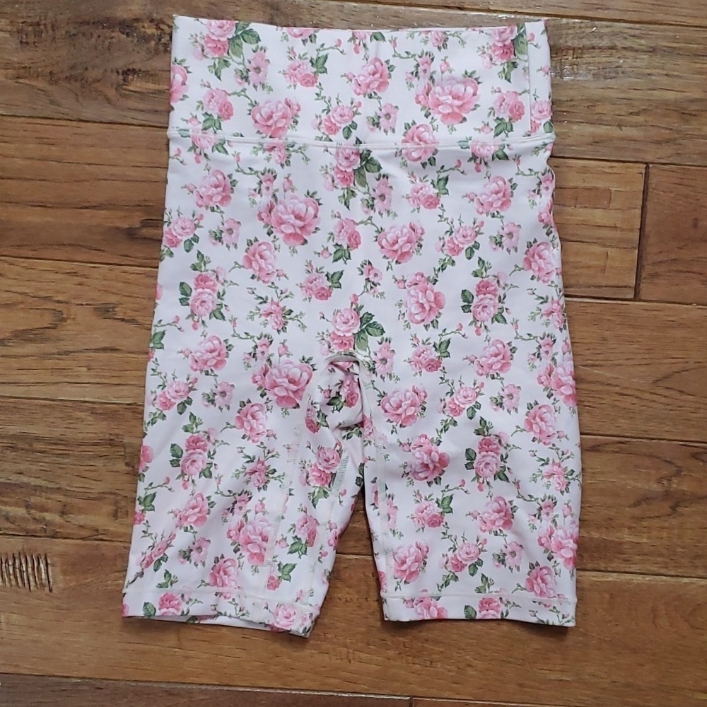 Loveshackfancy x bandier peony garden floral shorts